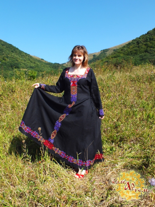 Средневековое Льняное платье Марго