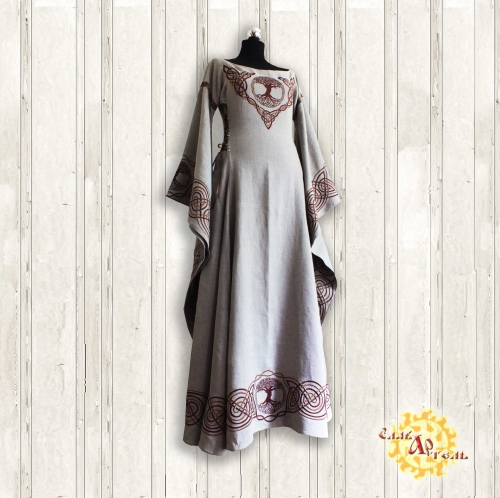 Кельтское средневековое платье Богиня Дана (Дану)