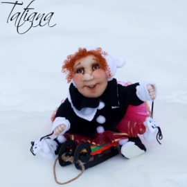 Девочка с санками