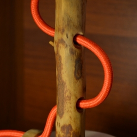 Настольная лампа из дерева от Custom Lamp Studio