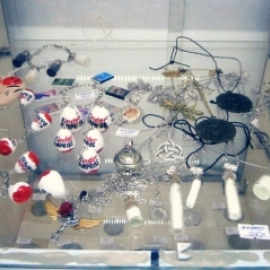 Деревянные медальоны