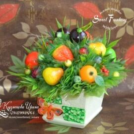Интерьерная композиция " Фруктовый сад"