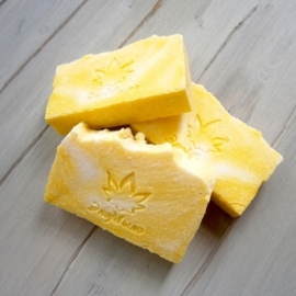 Нежный лимон