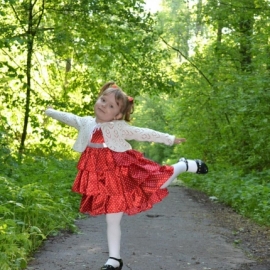 Платье и вязанное болеро