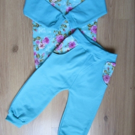 Костюм "Ментоловые розы"