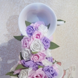 Парящая чашка