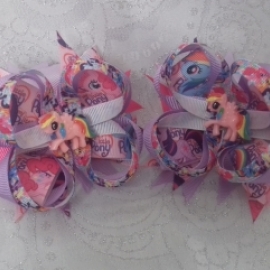 Пышные бантики для малышек.