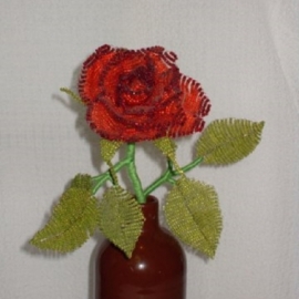 Роза из бисера