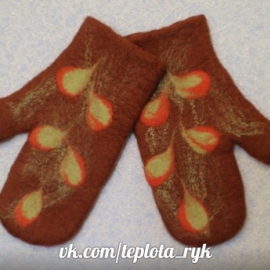 Варежки валяные