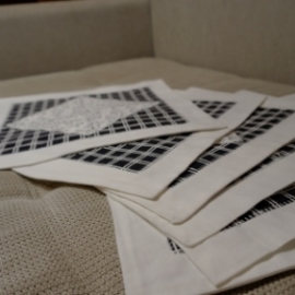 Набор сервировочных салфеток "Морозные узоры"