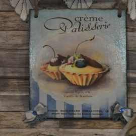 Декоративное панно "Пироженое"