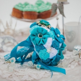 Свадебный брошь-букет "Бирюза"