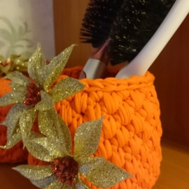 Стаканчик для расчесок