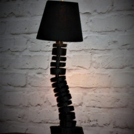 Настольный светильник " Скилс "