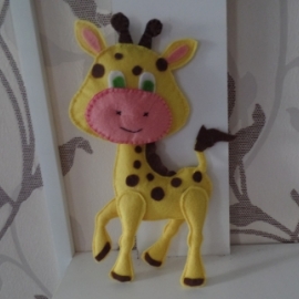 жираф из фетра