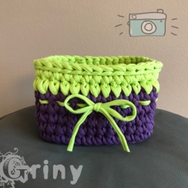 Трикотажная корзиночка