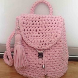 Вязаный рюкзак