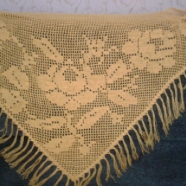 шаль "Желтая роза"