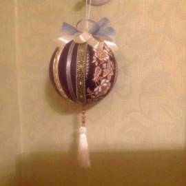 Шар новогодний