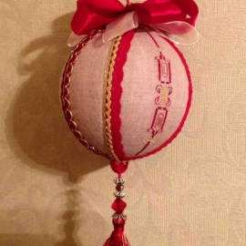 Шар новогодний