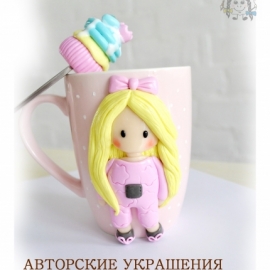 Кружка с декором