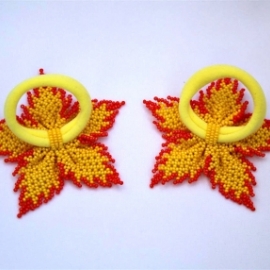 Резиночки для волос из бисера.