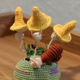 Игольница "Болотная кочка"