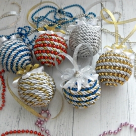 елочный шар