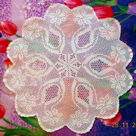 Салфетка крючком. Филейное вязание.