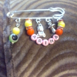 именная булавка