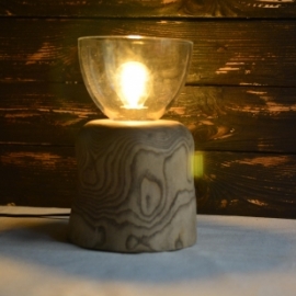 Светильник из массива ясеня (ночник)