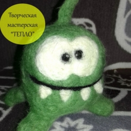 Валяная игрушка "Ам Ням"