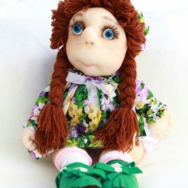 Малышка в цветочном платье))