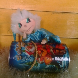 Хранитель новогодних подарков текстильная кукла