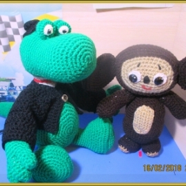 Крокодил Гена и чебурашка