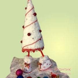 Елка Топотушка