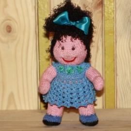 Вязаная куколка