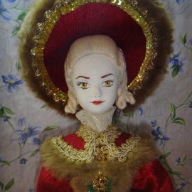 Кукла-шкатулка