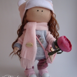 Кукла Маша в шапочке мишки