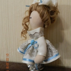 Текстильная интерьерная кукла