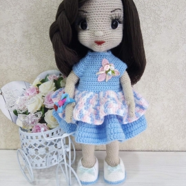 кукла вязаная