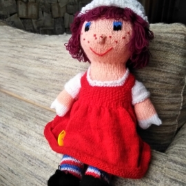 Вязаная кукла "Беатриса"