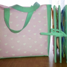 Книжка из ткани и фетра "Играем с Лисичкой"