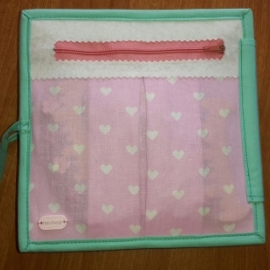 Книжка из ткани и фетра "Играем с Лисичкой"