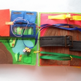 Развивающая книжка из фетра "Ферма"