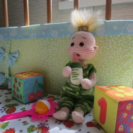 Кукла Малышка