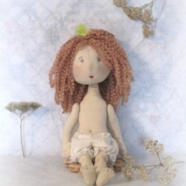 Текстильная кукла ВЕСНУШКА