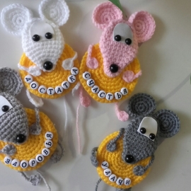 Магнитик на холодильник