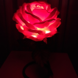 Роза светильник из изолона