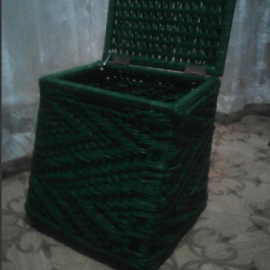 Коробы и корзины плетёные